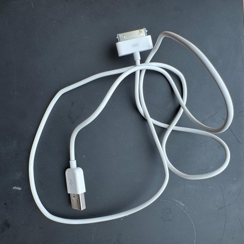 JOBLOT 20 x Genuine Apple 30-Pin to USB Data Charger Cable Lead MA591ZM/C - Afbeelding 1 van 4