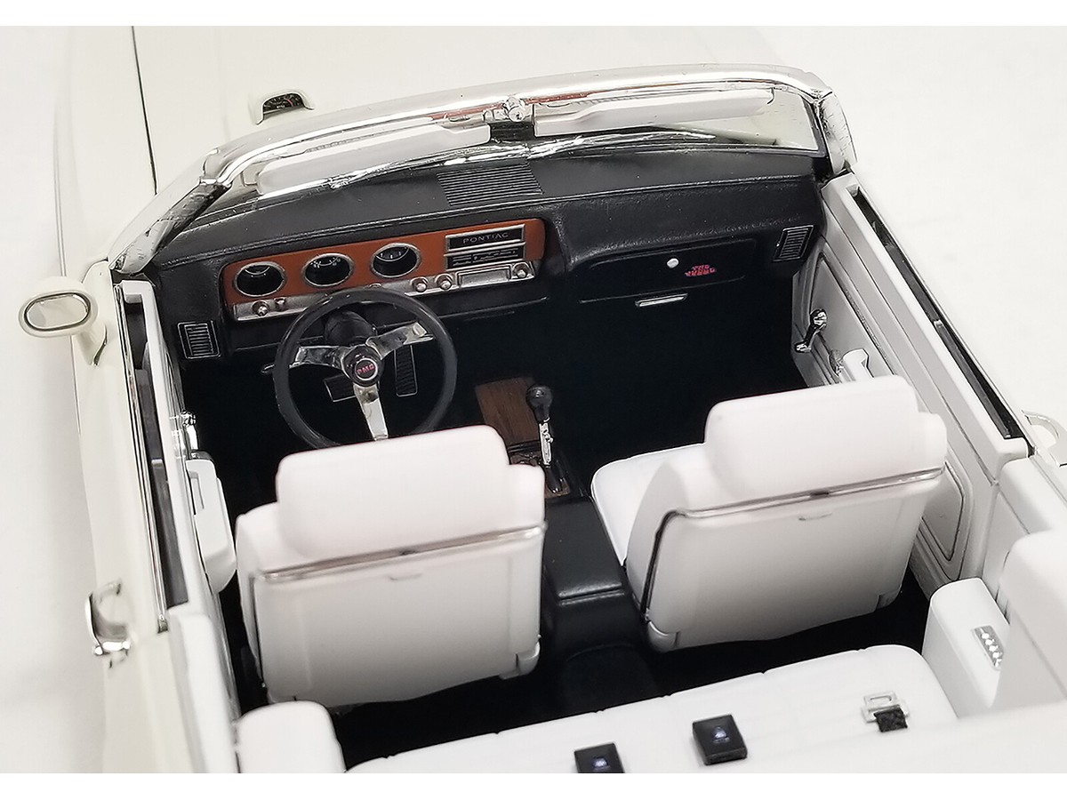 1971 Pontiac GTO Judge Convertible White Limited Edition 1/18 ACME