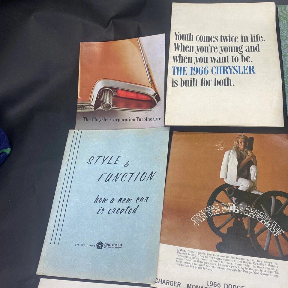 Chrysler Full Line 1966 folleto 300 Newport New Yorker Town & Country original Foto 2 de 4
