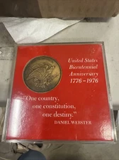 United States Bicentennial Anniversary 1776-1976 Commemorative Bronze Coin