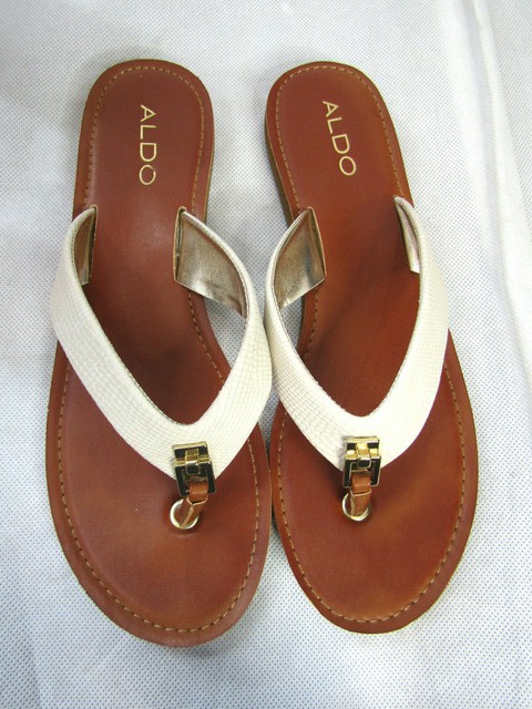aldo ladies chappals