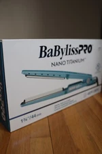 BaBylissPRO Nano Titanium Ionic Straightening Iron