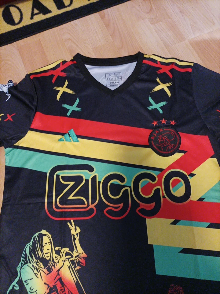 Ajax Amsterdam Trikot - Bild 2 von 3