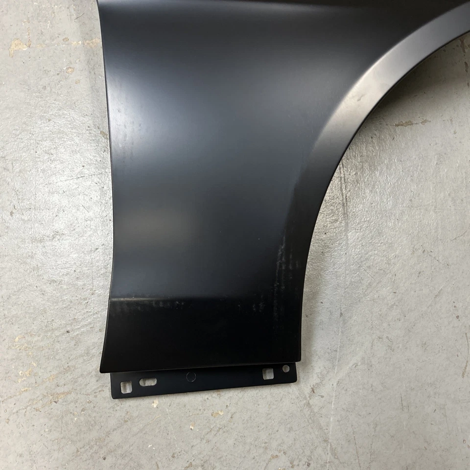 Conjunto de guardabarros lado pasajero sedán para Mercedes-Benz E200/E250/E300 2010-2016 Foto 4 de 4