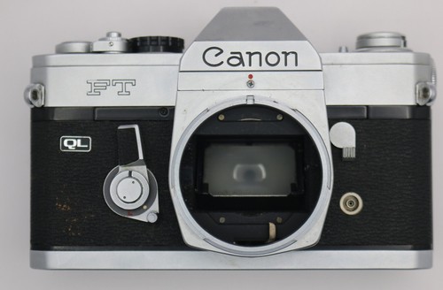 Canon FT QL 35mm fotocamera reflex pellicola + obiettivo 50mm f/1.4 FL II - testata e funzionante - Foto 13 di 21