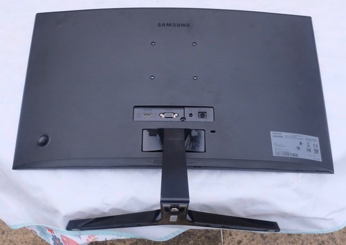 Samsung C24F396FHU Moniteur / écran 24 pouces incurvé Full HD noir. - Photo 4/7