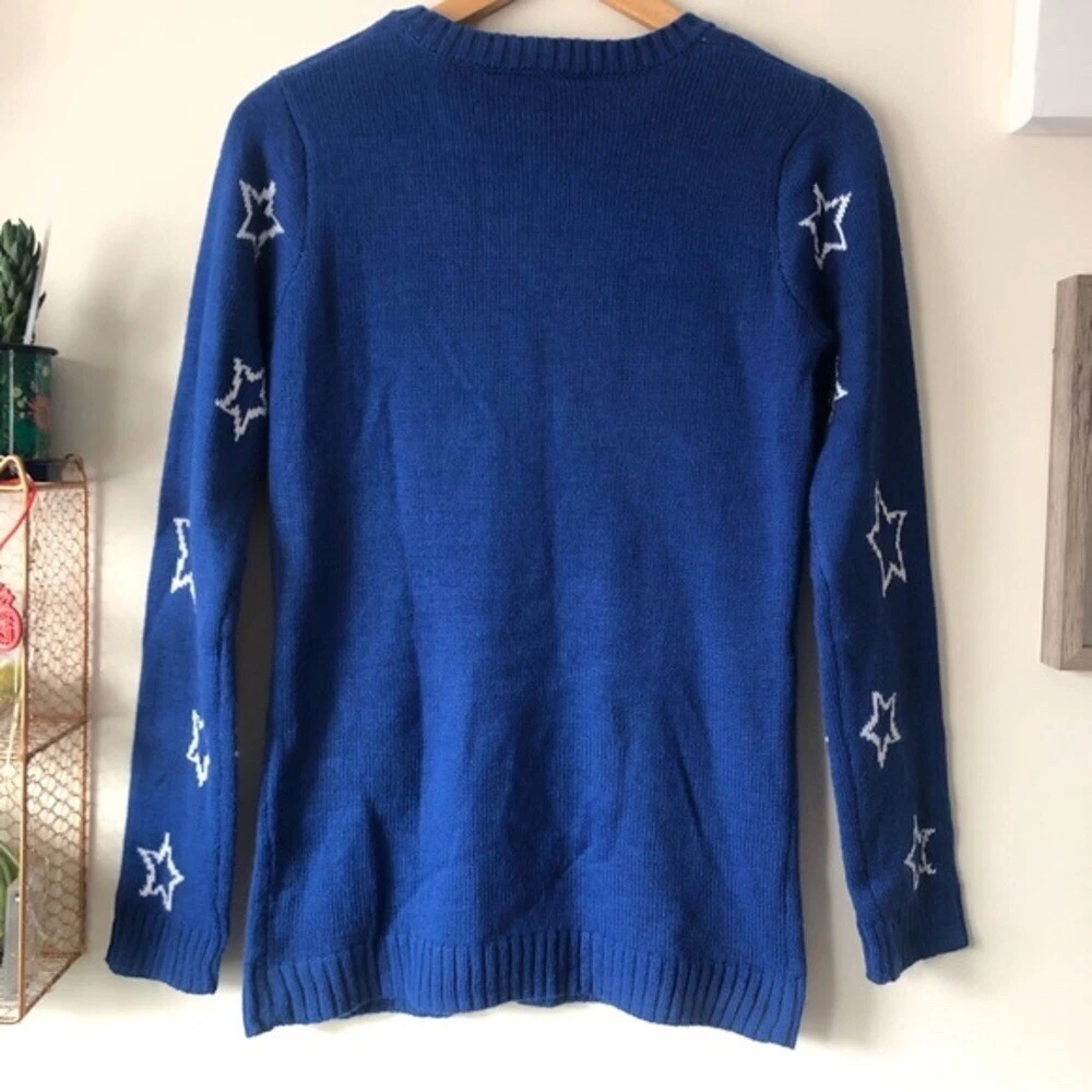 Derek Heart Sequin Penguin Winter Ugly Christmas Sweater Size Medium