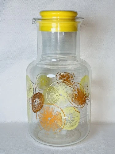 Vintage 2-Qt Pyrex Glass Juice Pitcher Carafe w/Lid Citrus Lemon Slices 3520 USA