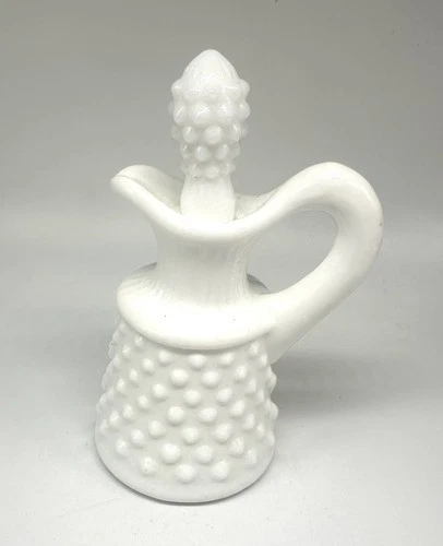 Vintage Hobnail Fenton Milk Glass Mini Pitcher With Stopper(H2)