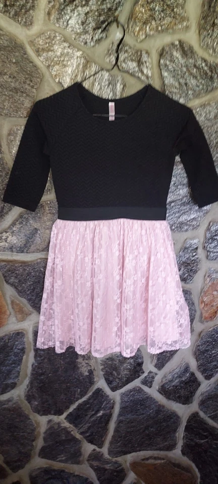 Vestido de encaje negro/rosa Xhilaration para niña mangas 3/4 talla 7/8 Foto 2 de 4