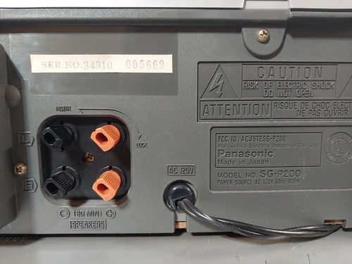Panasonic SG-P200 Cassette Deck & AM/FM Receiver And SF-630 record player - Picture 6 of 8