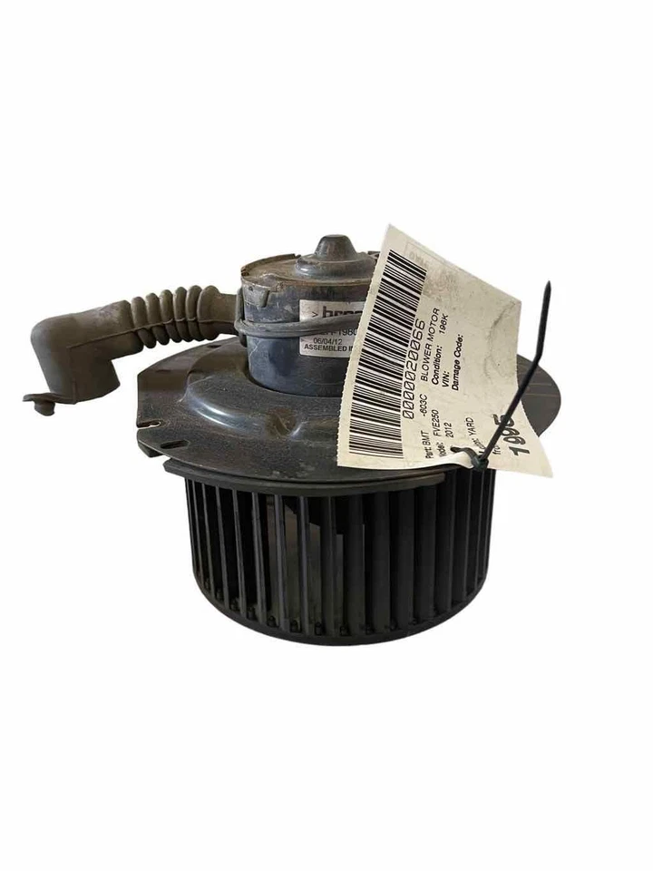 Двигатель вентилятора 97 98 99 00 01 02 03 04 05 06 07 08 09 10 11 12 13 14 FORD VAN E250 - Изображение 2 из 4