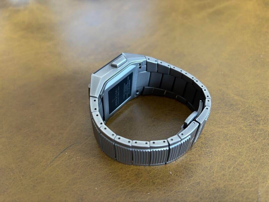 JUNGHANS Mega 1000 All Titanium Men's Digital | eBay JUNGHANS Mega 1000 All Titanium Men's Digital | eBay