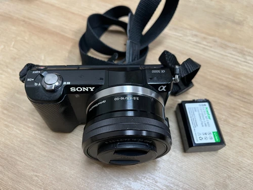 Sony Alpha a5000 Mirrorless Digital Camera with 16-50mm Lens Black
