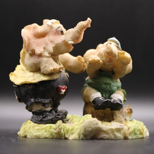 Mini Elephant Pair Resin Figurine 2.5" Father Son Sad Family Dollar Dept 29 Flaw