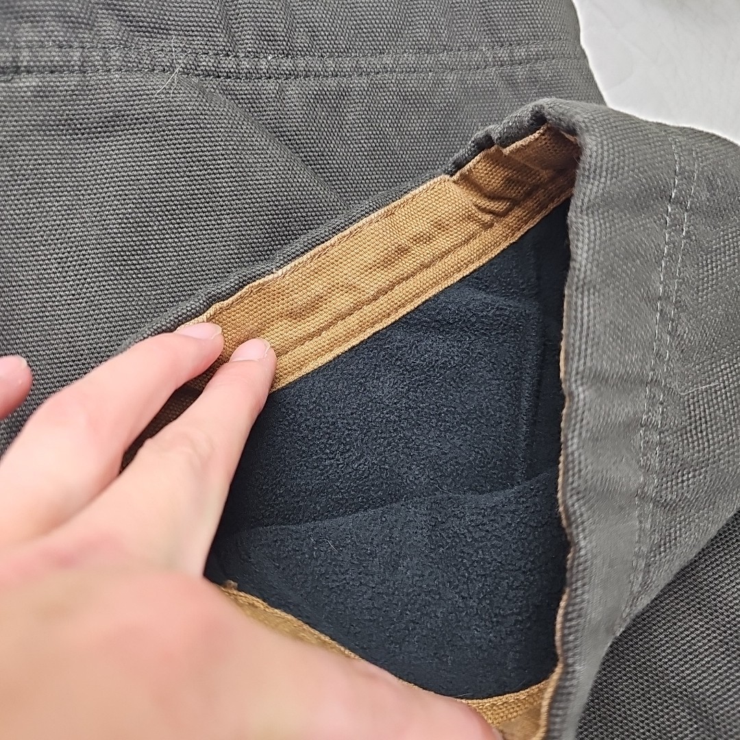 Duluth Trading Company Gray Fleece Lined Straight Leg Cargo Pants Size 38 x 30