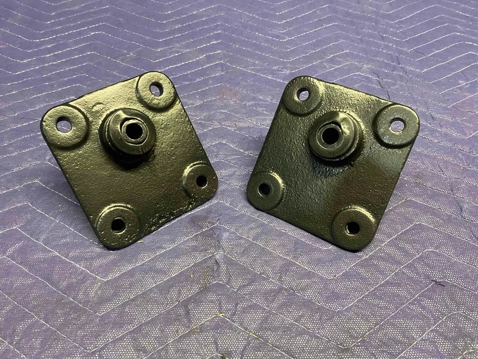 73-87 Chevy GMC K10 K20 K5 HOJA DELANTERA RESORTE GRILLETE MONTAJE 73-91 CARROCERÍA CUADRADA Foto 3 de 4