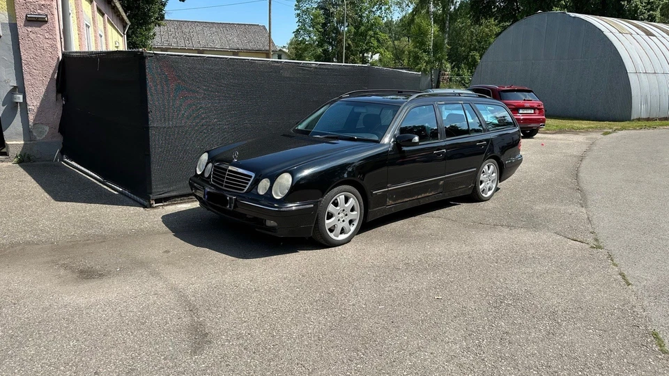 Mercedes W210 E280 T LPG ( Prins ) AHK Leder - Bild 2 von 4