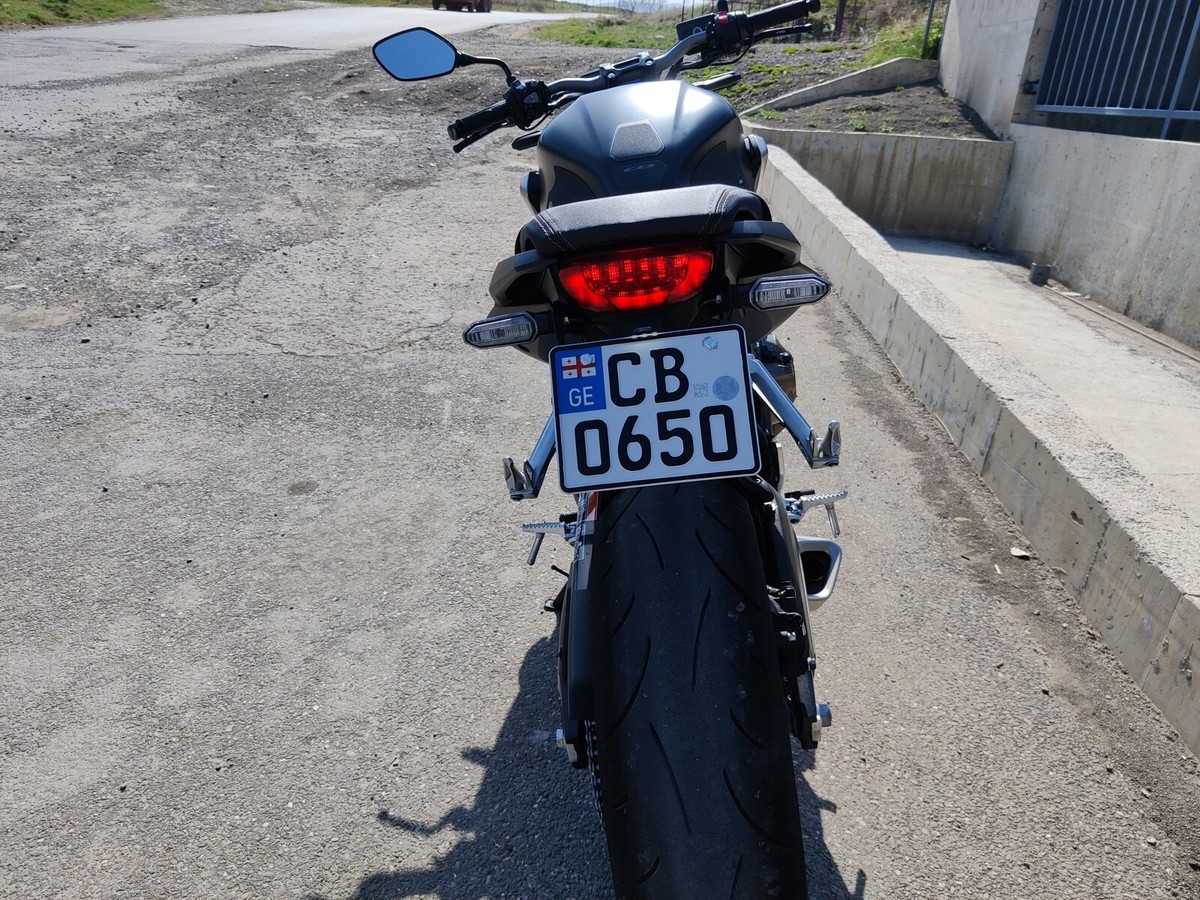 Así Son Las Honda CB650R Y CBR650R Para 2023