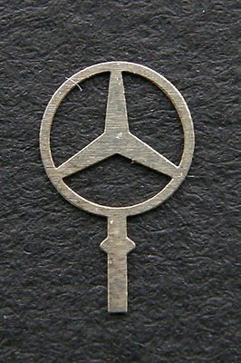 Mercedes-Benz STERN Star Logo Cooling Emblem 6,9mm  1:12  AutoArt CMC Bauer
