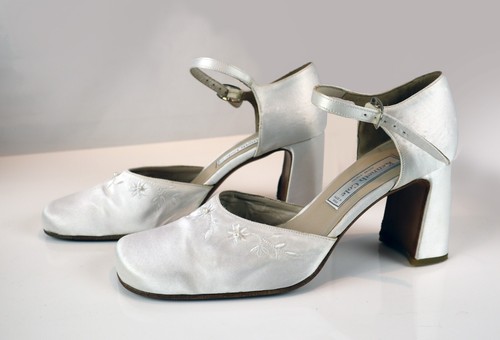 Kenneth Cole wedlock white silk satin 