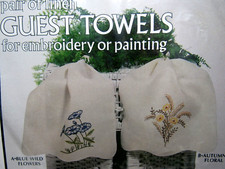 Vogart Crafts Pair of Guest Towels For Embroidery or Painting 8421B