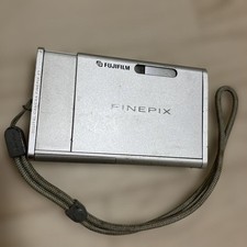 Fujifilm FinePix Z1 Silver Compact Digital Camera Tested Working Japan