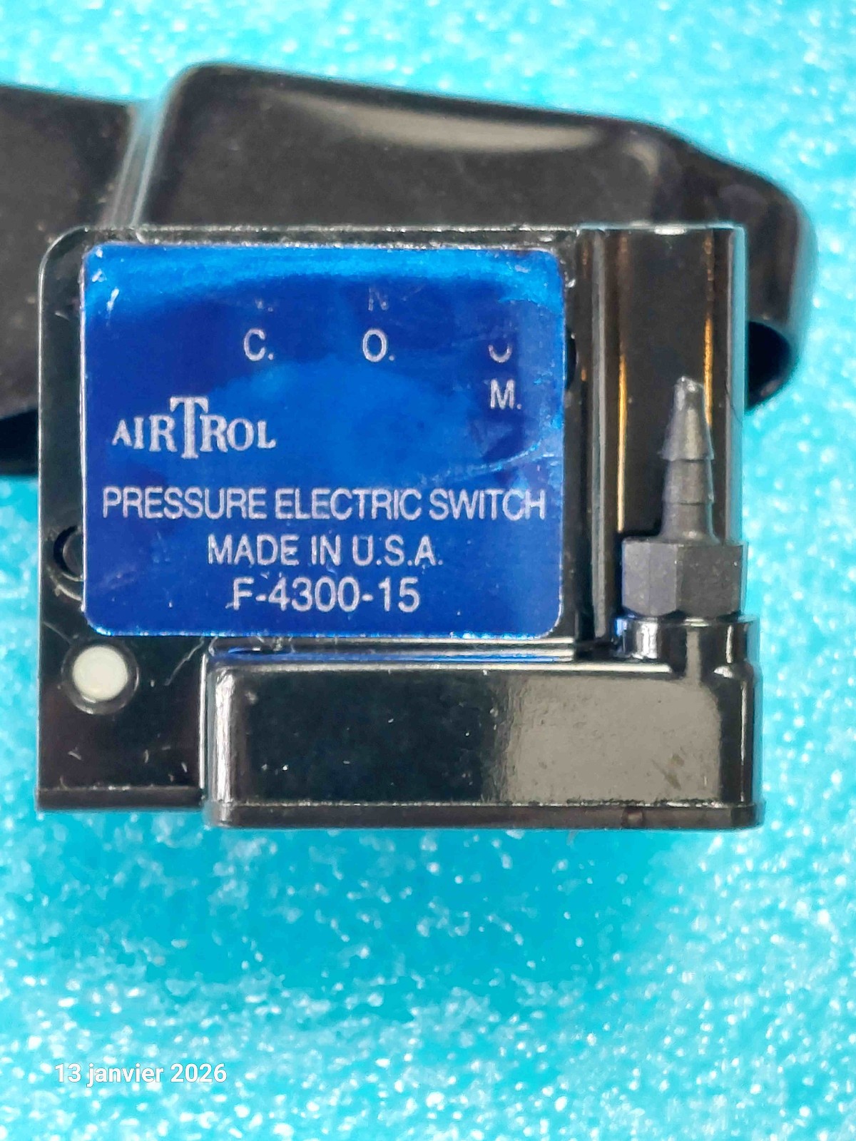 Interrupteur Airtrol F430015 F-4300-15 pour la maintenance des systèmes Q3A