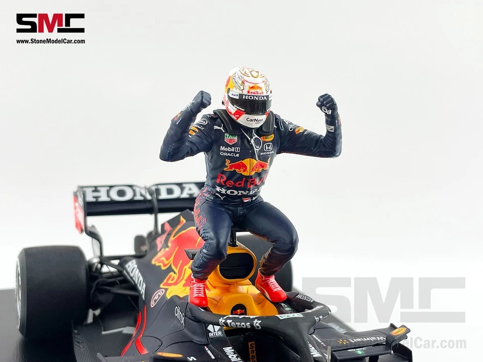 Red Bull F1 RB16B 33 Max Verstappen Monaco 2021 World Champion 1:18 Spark Figure - Image 4 of 4