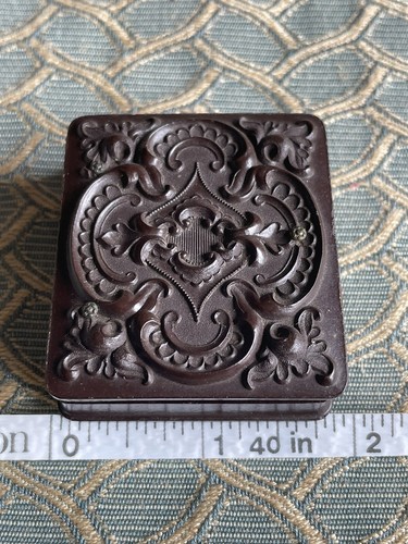 VICTORIAN 1850’s THERMOPLASTIC DAGUERREOTYPE PHOTO OF A GENTLEMAN UNION CASE - Picture 8 of 24
