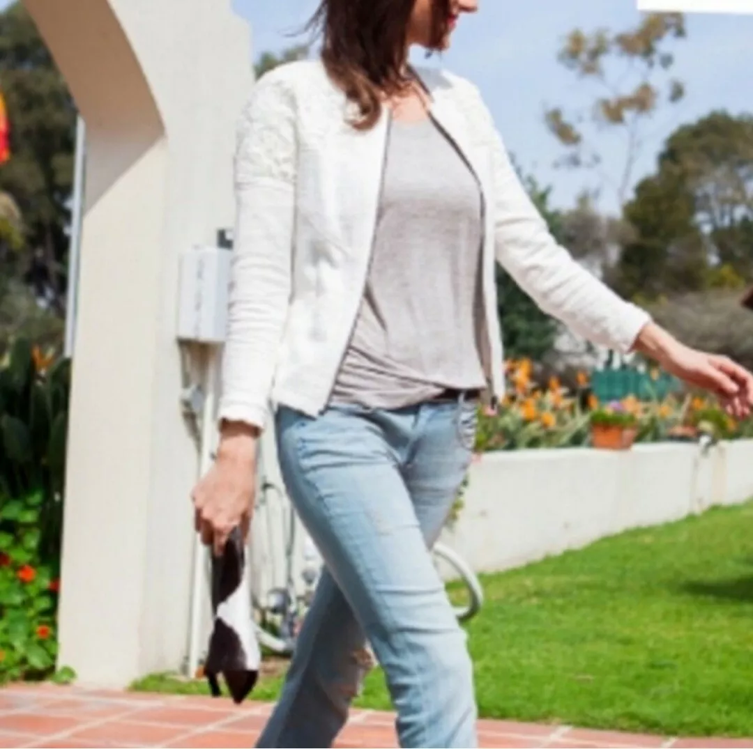 Cabi top white jacket