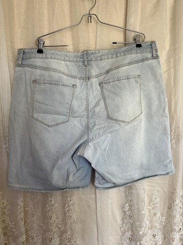 Jessica Simpson Adored Slim Bermuda Shorts Size 20W WPL#8046 Distressed Light - Picture 6 of 10