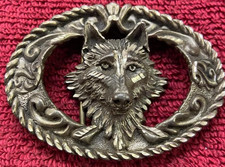 Vintage 3-D Pewter Oval Wolf Belt Buckle B23