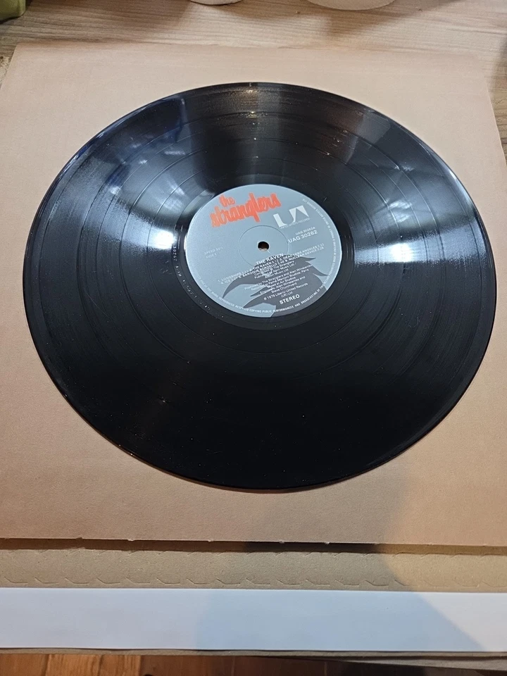 The Stranglers the Raven Vinyl LP - Image 4 of 4