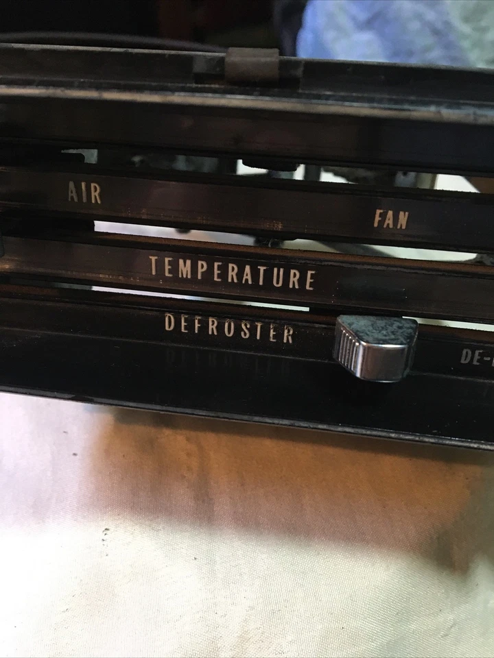 Control de calefacción 66-67 Nova Chevy II NO AC letra blanca 7296778  Foto 3 de 4