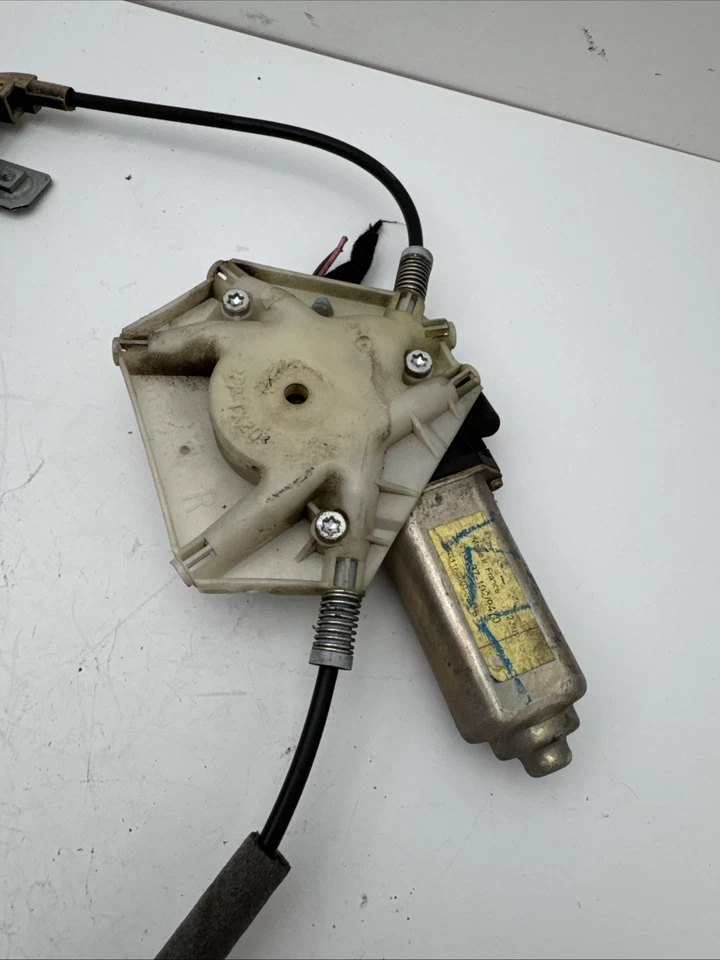 Rear window regulator Rear Left 2001 VOLVO S40 Used B380-19 Foto 4 de 4