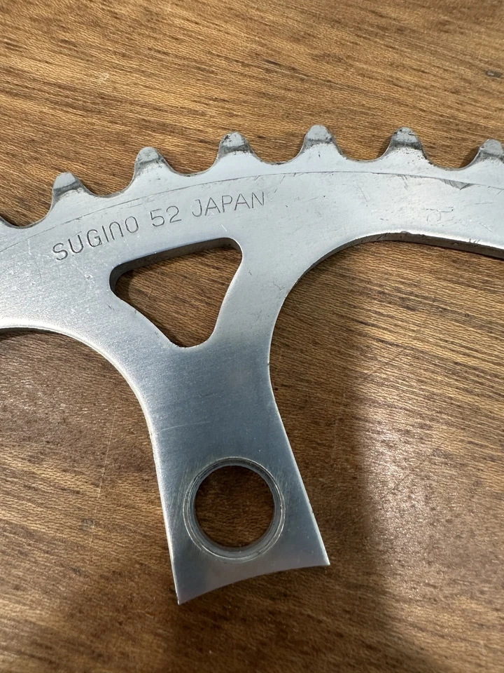 Plato Sugino de colección 52 dientes 110 BCD 52t aleación plata MTB bicicleta de carretera años 80 A4 Foto 2 de 3