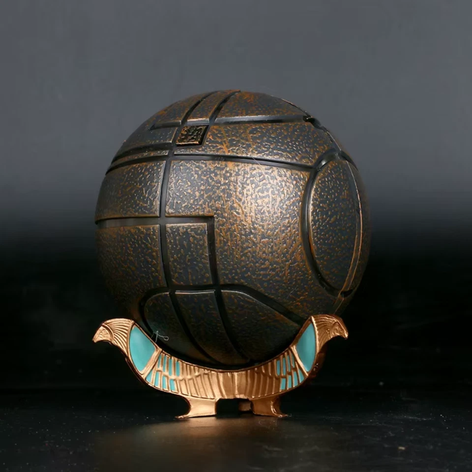 Assassin's Creed Apple of Eden 1:1 Scale PVC Figure Statue Toy With Box 9.5cm - Image 2 of 4