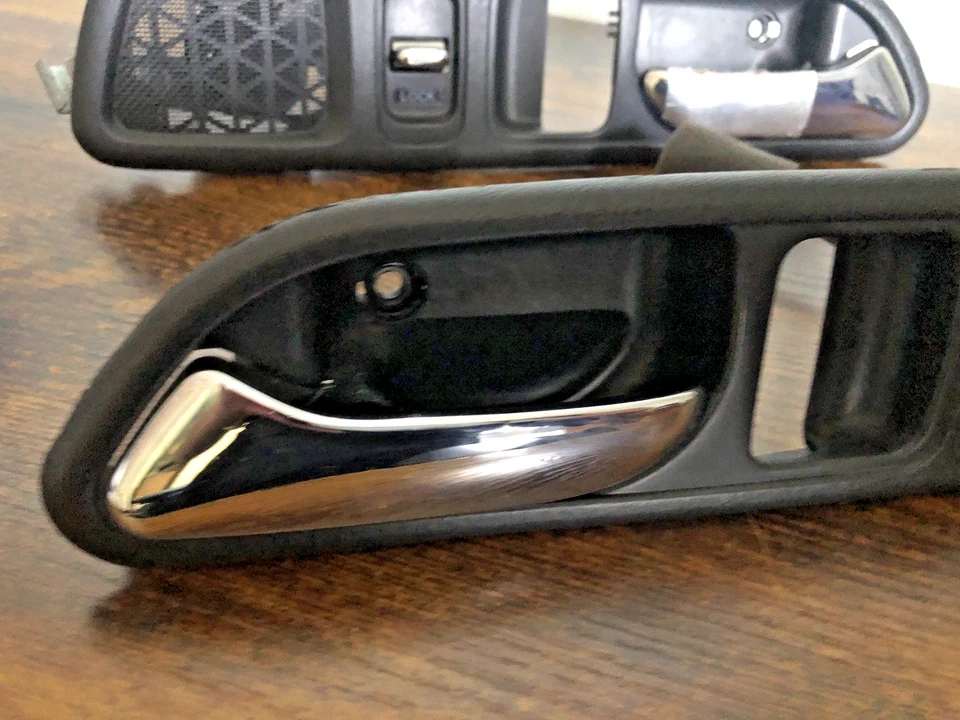 97-01 HONDA PRELUDE DRIVER & PASSENGER DOOR HANDLE LEFT RIGHT INSIDE INTERIOR - Image 2 of 4