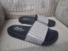 Skechers Cali Luxe Foam Footsteps Glam Black Rhinestone Sliders - UK 5 - VGC