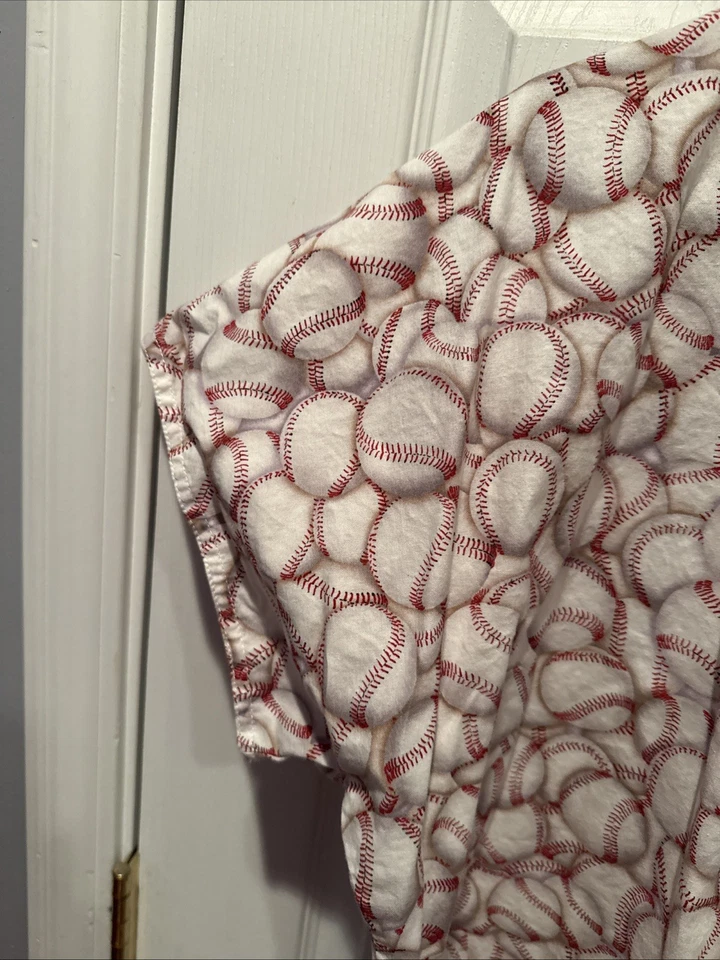 S.C.R.UB.S. Brand Scrubs Top Baseball Print Nurse Dr Uniform Top Size Large - Image 4 of 4