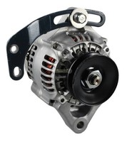Lichtmaschine 40A Neu OE Denso 100211-4730 FüR ; Bobcat Ingersoll Rand Kubota