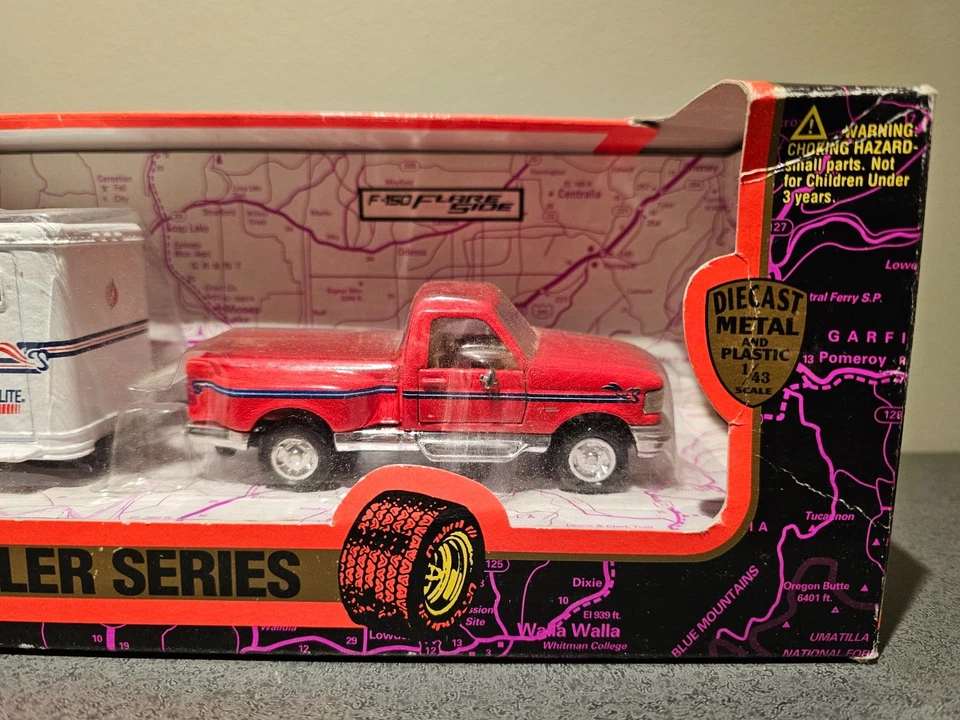 Road Champs F-150 Flare 侧卡车和拖车系列 1/43 比例 #64263 — 第 4/4 张图片