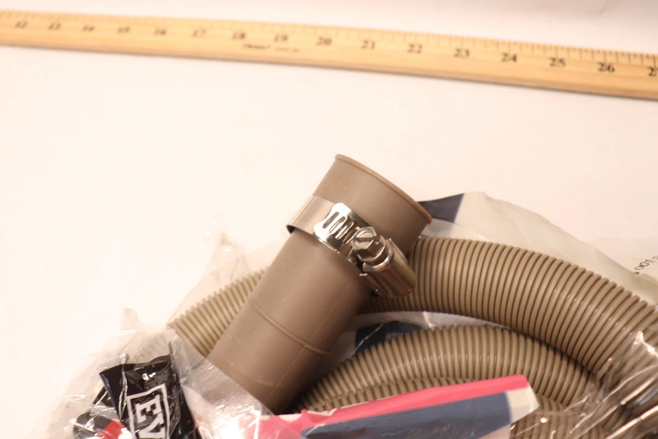 Mangueira de descarga para máquina de lavar corrugada Everbilt cinza 8' 98298 - Imagem 4 de 4