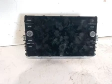 2018-2023 Volkswagen ATLAS Radio Display Screen and Controls w/o Navigation