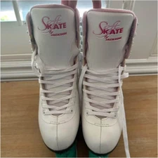 Women’s white Ice Skates by Jackson size 7, gently used
