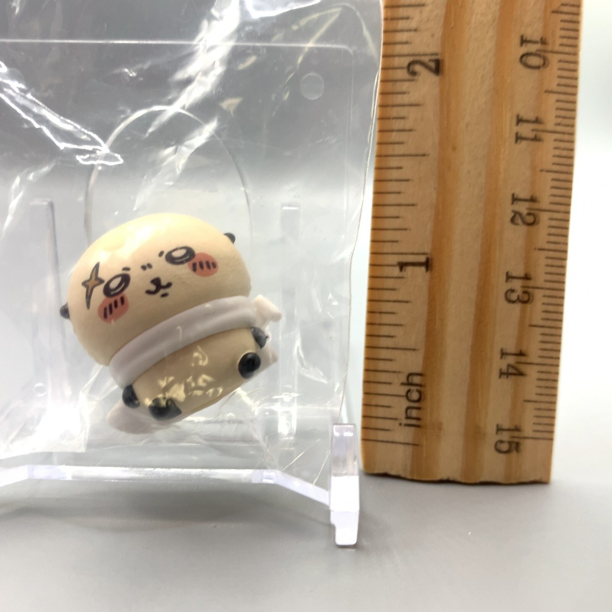 Rakko Chiikawa Hugcot Cable Accessorie Mini Figure Bandai Anime