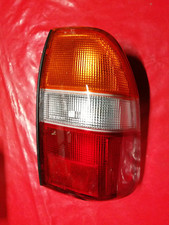 Feu arrière Mitsubishi L200