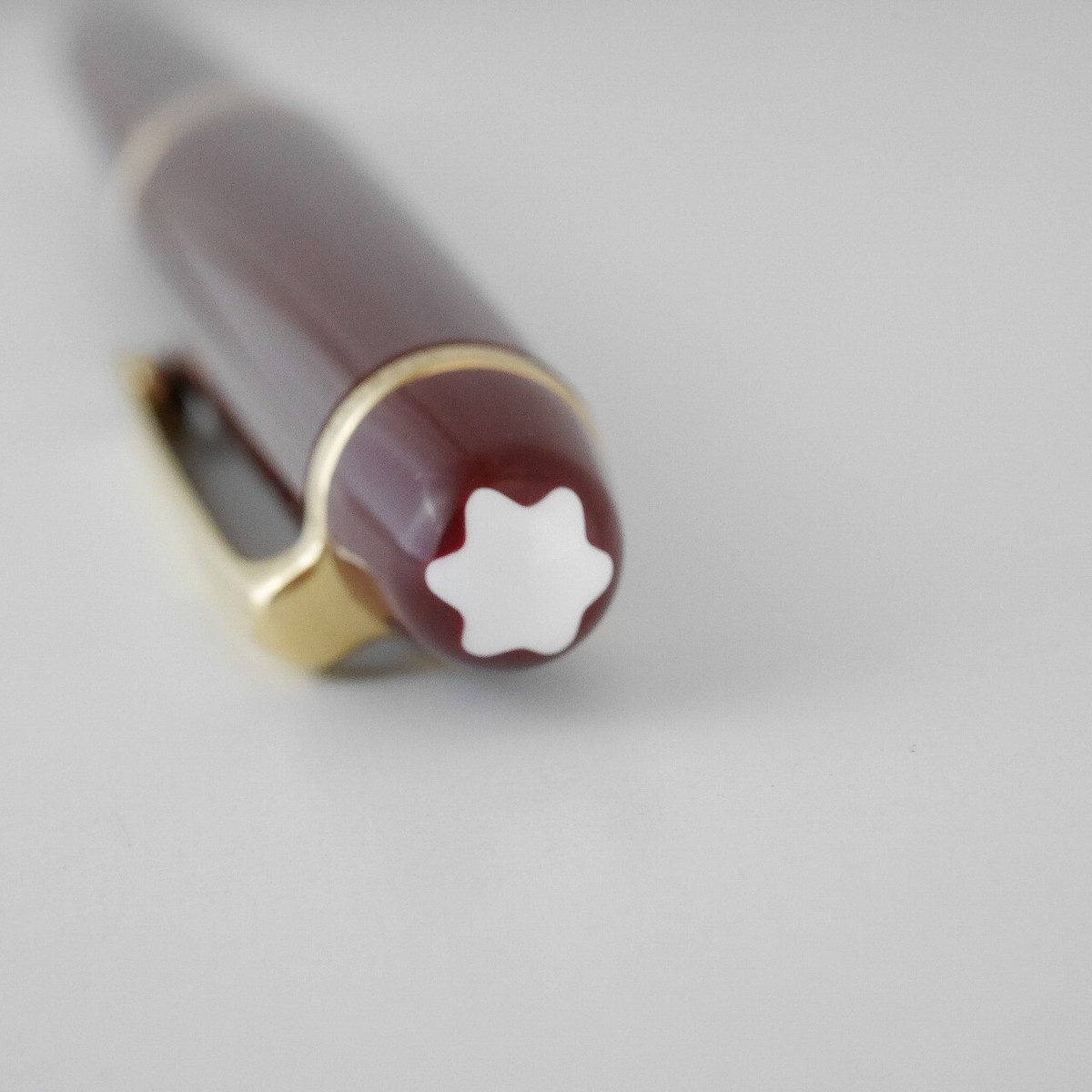 Montblanc Meisterstuck Classique 145 Bordeaux Fountain Pen M FREE