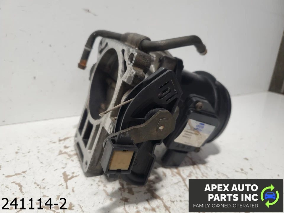 Cuerpo del acelerador OEM 1992-1997 Cadillac Seville STS 1,3 L con sensor de flujo de aire de masa MAF Foto 3 de 4